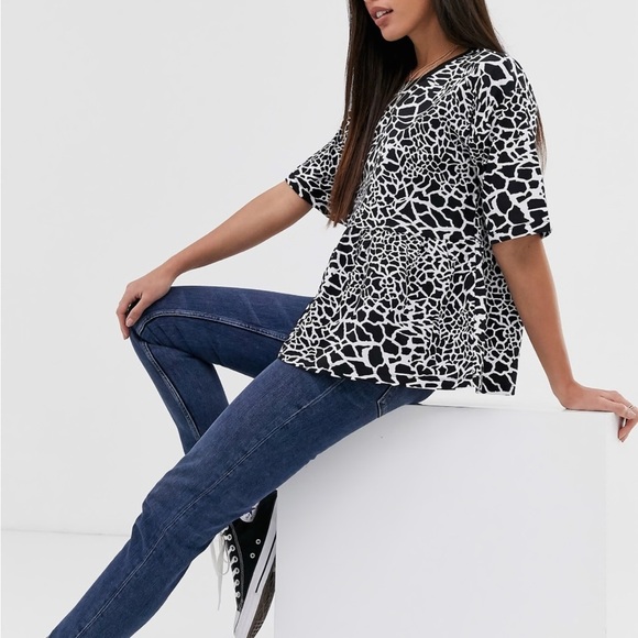 NWT ASOS Maternity Peplum Smock in Mono Giraffe - Picture 1 of 7